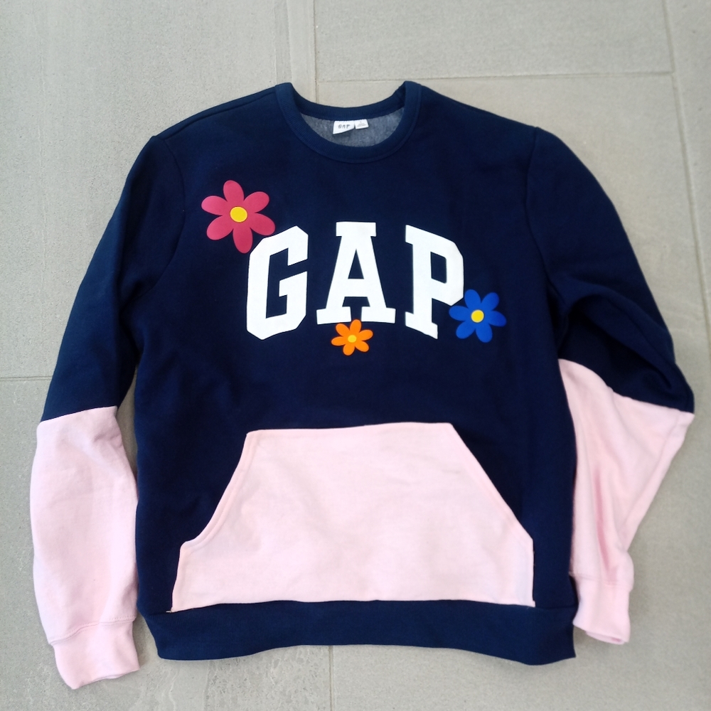 Upcycled Gap pullover with pocket